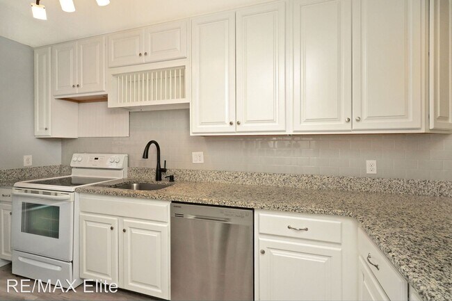 Foto del edificio - 2 br, 2 bath House - 1665 Avery Rd NE