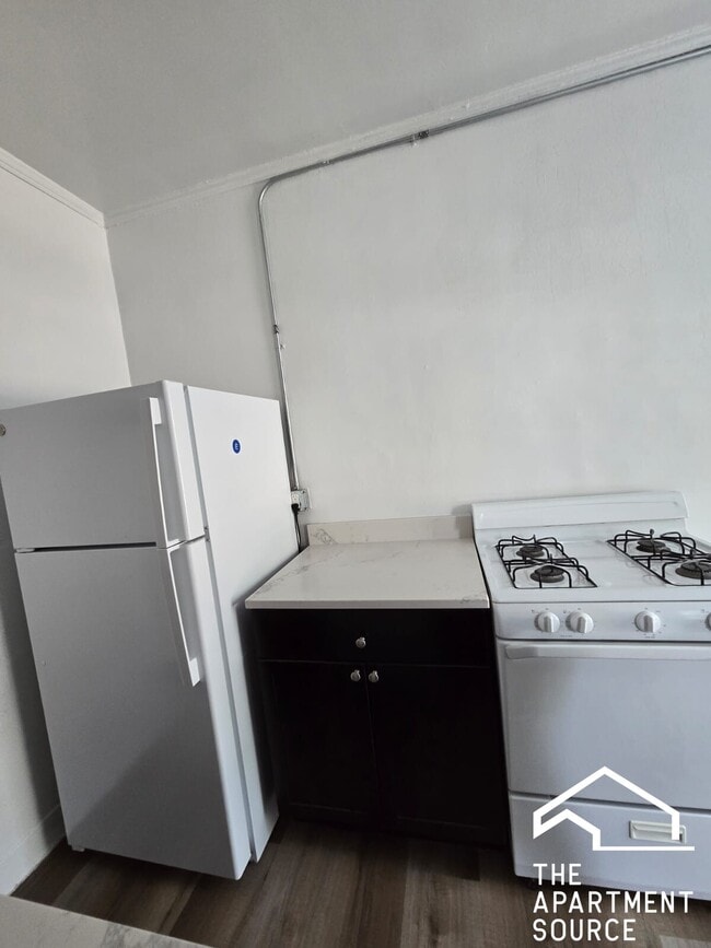 Foto del edificio - 4866 N Magnolia Ave