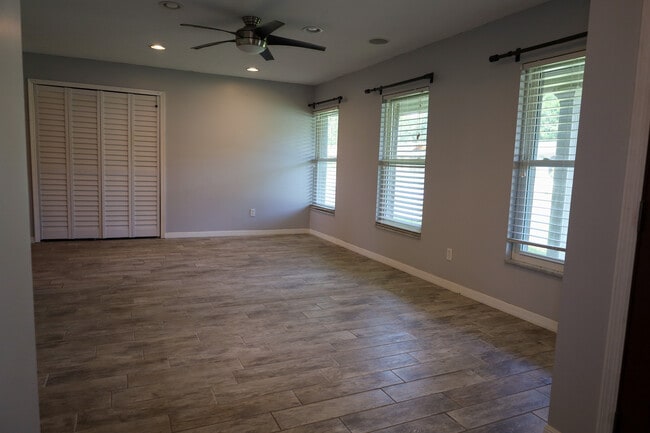 Building Photo - 4688 Posada Dr