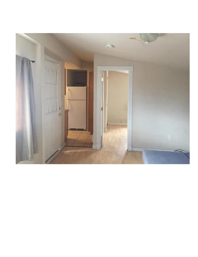 Building Photo - 1587 W Nevada Pl