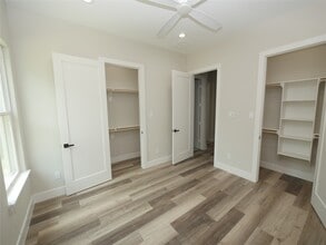 Building Photo - 7350 Cayton St
