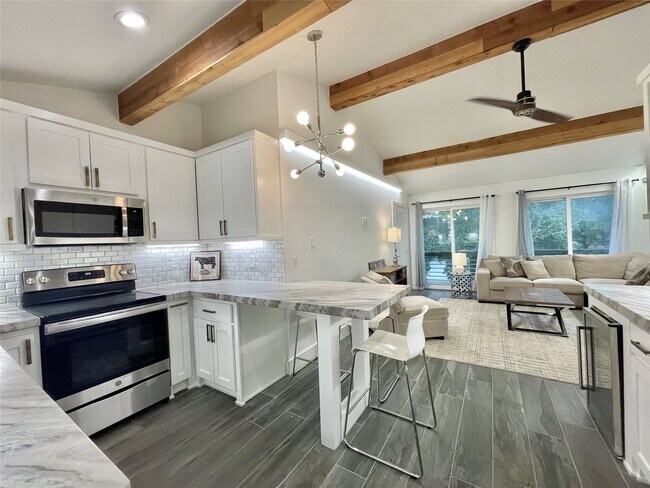 Foto del edificio - 1802 Arbor St