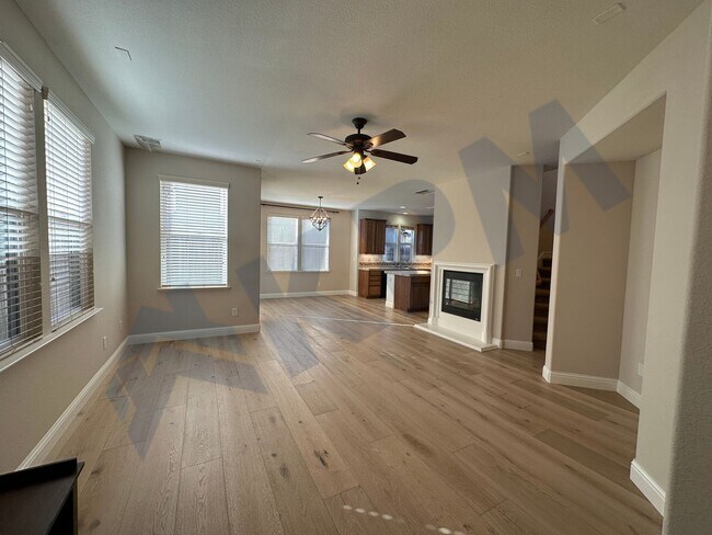 Foto del edificio - 2-Story 3-Bedroom, 2.5-Bath Gated Communit...