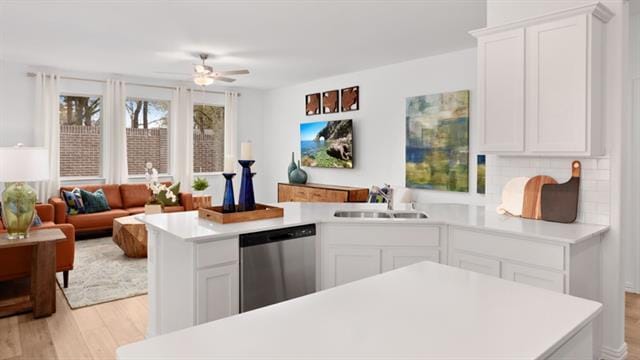 Building Photo - 1608 Helmoken Falls Dr