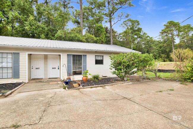 Building Photo - 6429 Schoel Ln