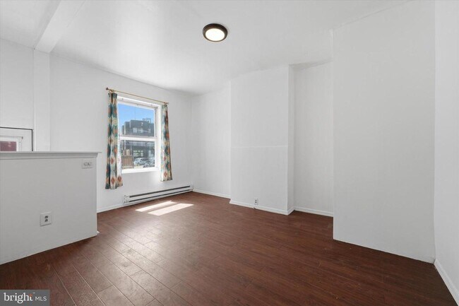 Foto del edificio - 525 Morse St