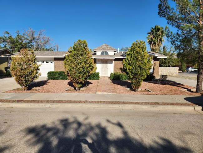 Building Photo - 4416 Finch Way