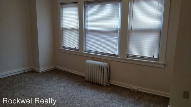 Building Photo - 5710 Beacon St