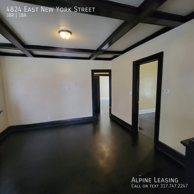 Building Photo - 4824 E New York St