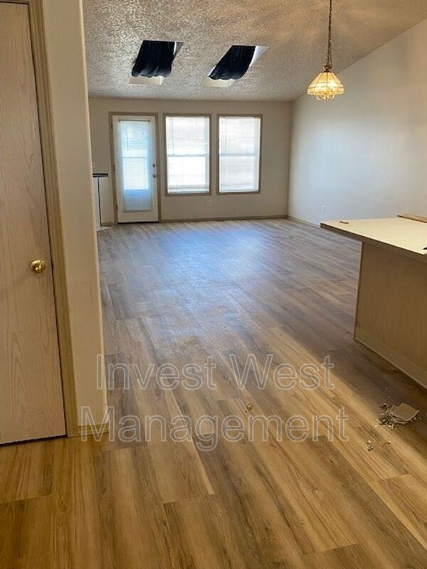 Foto del edificio - 16203 NE 8th St