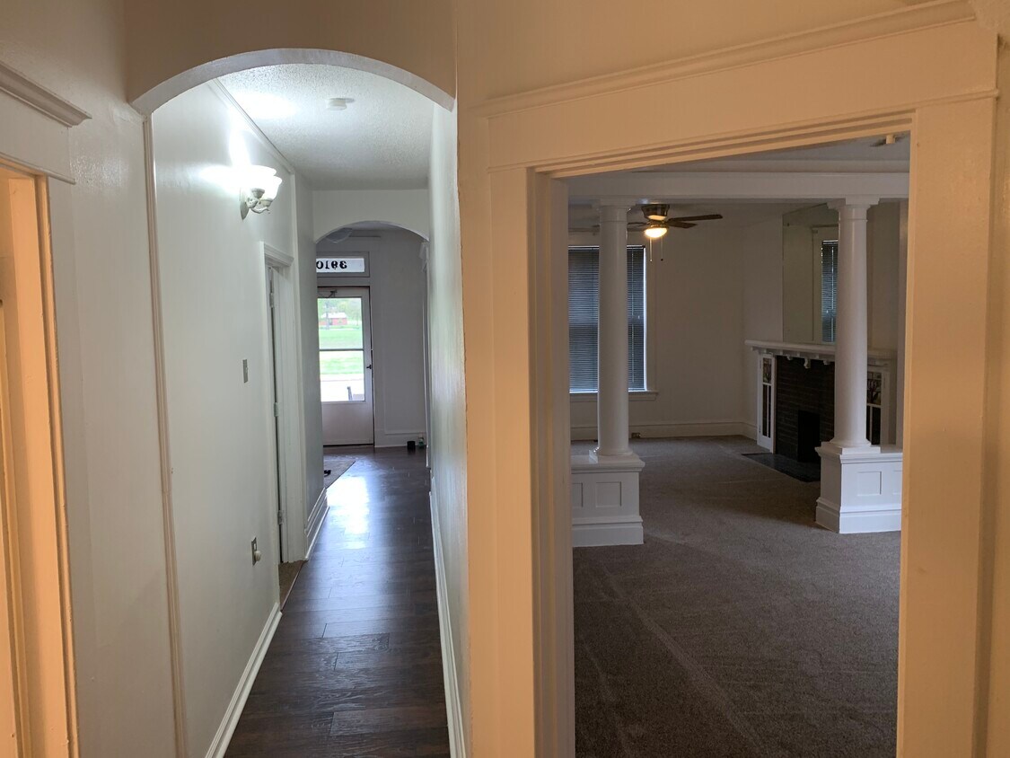 Sala de estar - 3910 Natural Bridge Ave