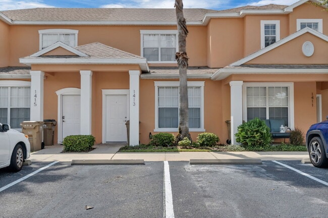 Building Photo - 3-Bedroom Townhome with Private Pool | Mas...