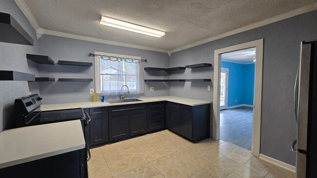 Foto del edificio - 7132 Ashwood Cir