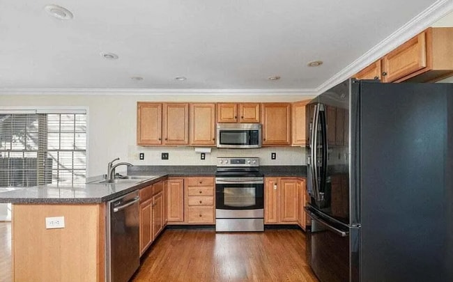 Building Photo - 3169 Caversham Park Ln