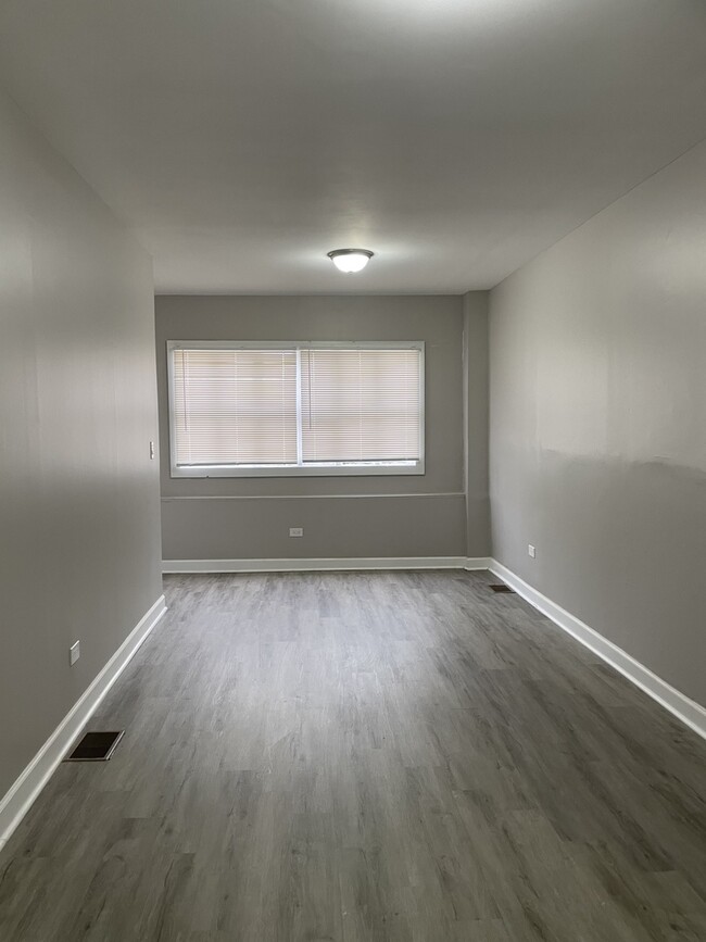 Building Photo - 8400 S Burley Ave