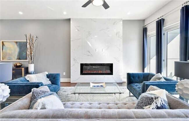 Foto del edificio - 223 16th St NW