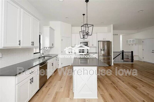 Foto del edificio - 1045 Cedar St