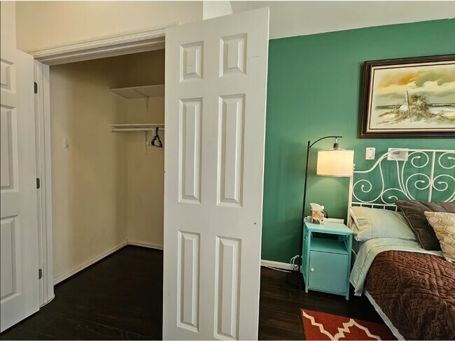 Foto del edificio - 2517 Saint Paul St