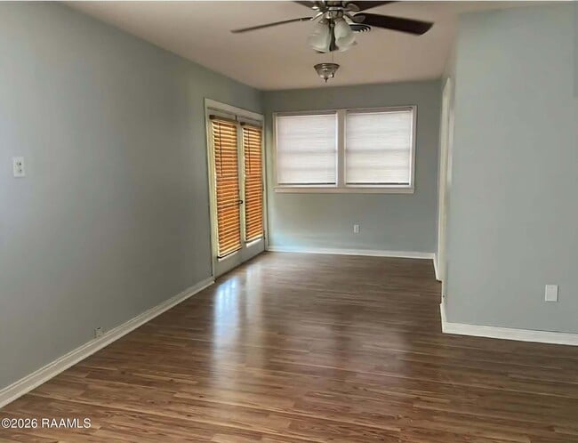 Building Photo - 617 Chickasaw Dr