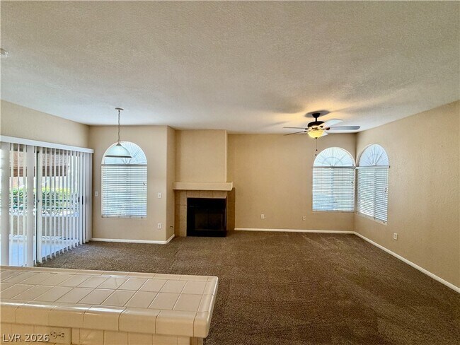 Foto del edificio - 2251 Wigwam Pkwy