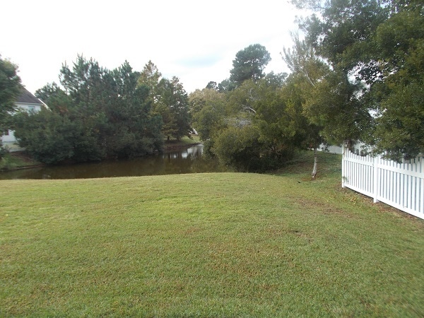 Building Photo - 696 Churchill Downs Dr
