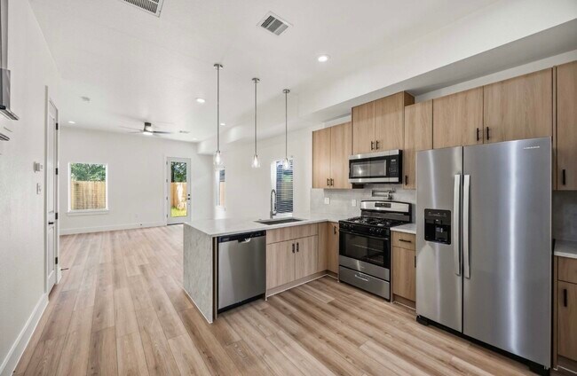 Foto del edificio - 7977 Angus St