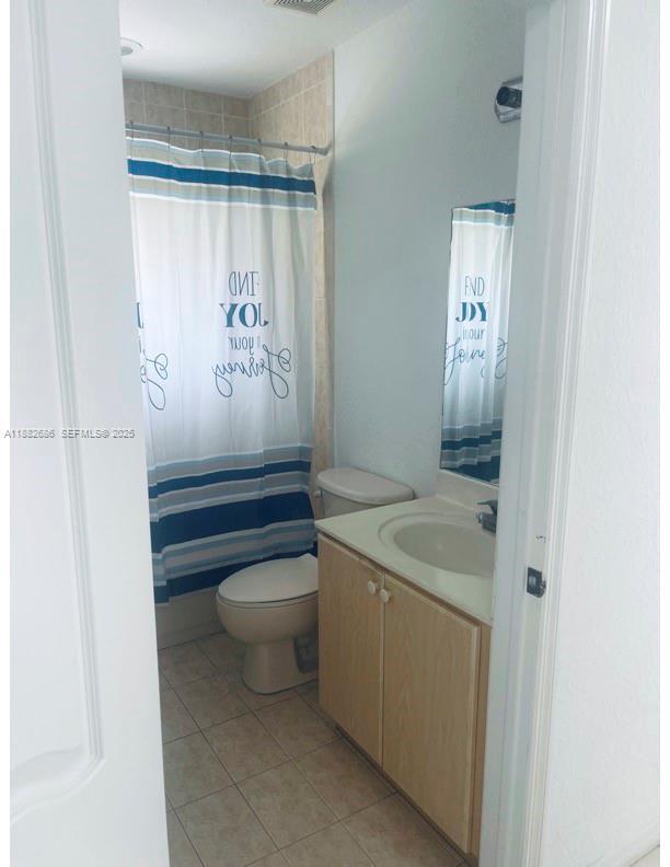 Foto del edificio - 8802 NW 109th Ct