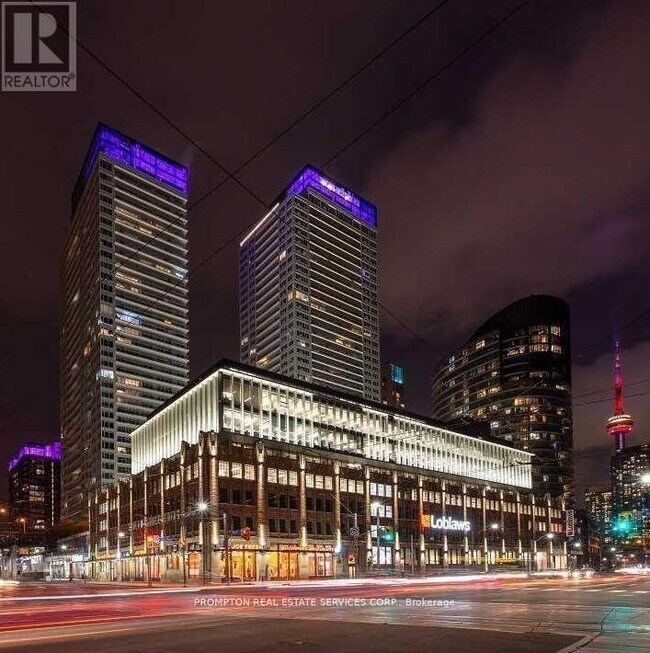 Building Photo - 19 Bathurst St