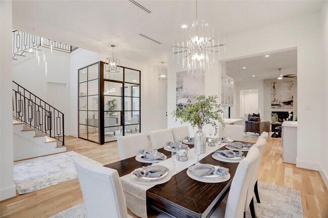 Foto del edificio - 2702 Westgrove Ln