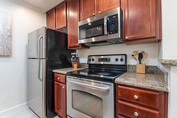 Building Photo - 1205 Yarwood Ct