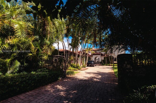 Foto del edificio - 6220 SW 86th St
