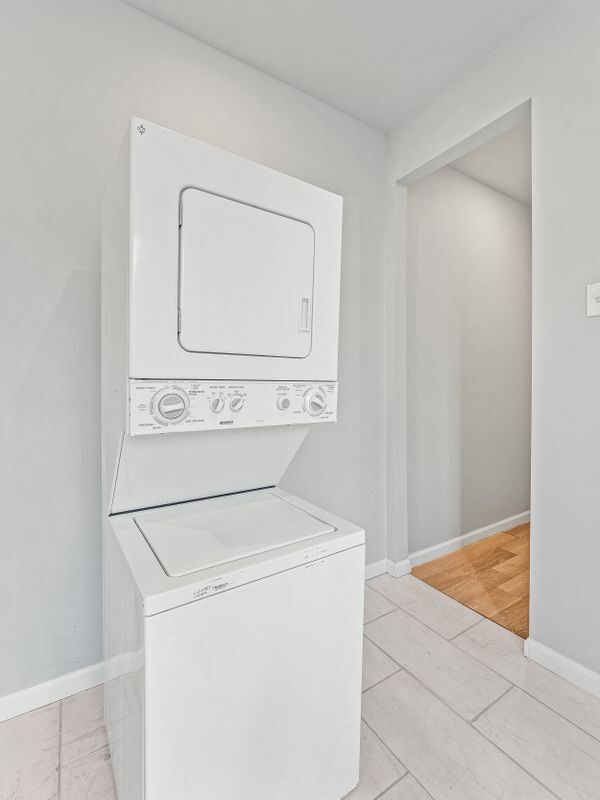 Primary Photo - 1511 N 54th St