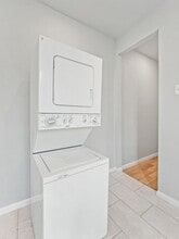 Building Photo - 1511 N 54th St