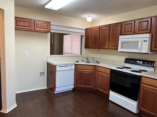 Foto del edificio - 10241 Brea Canyon Rd