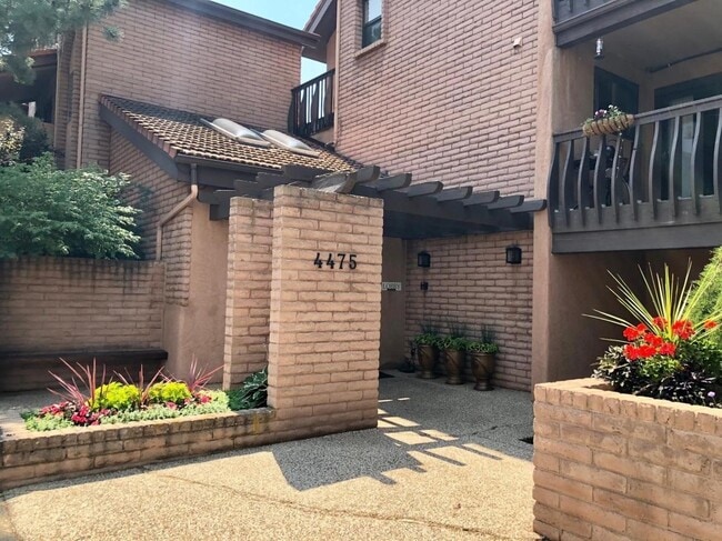 Photo - Updated 2 bed 2 bath Plus Office Condo.  6...