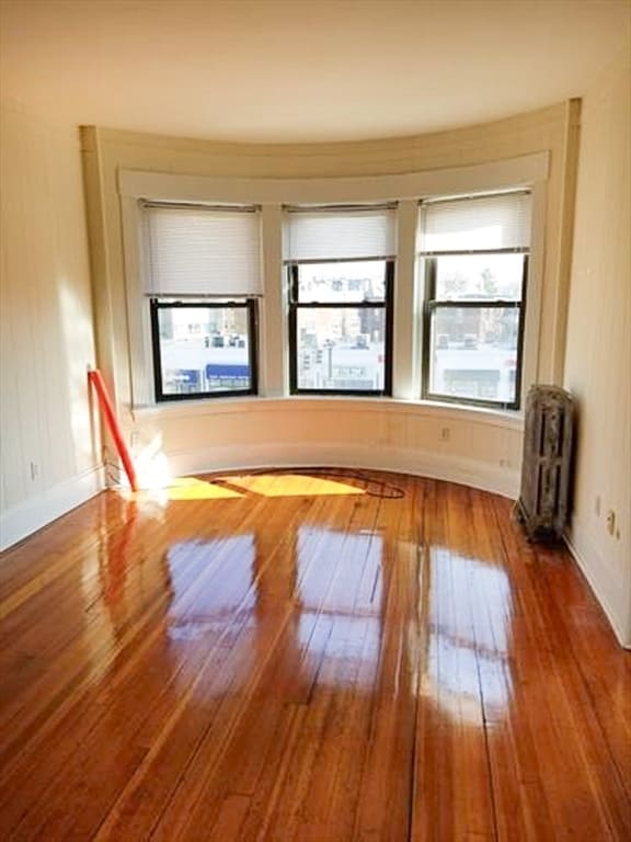 Building Photo - 1390 Beacon St