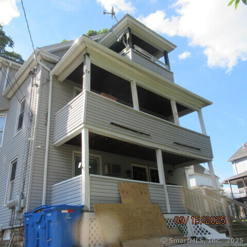 Building Photo - 67 Burlington Ave