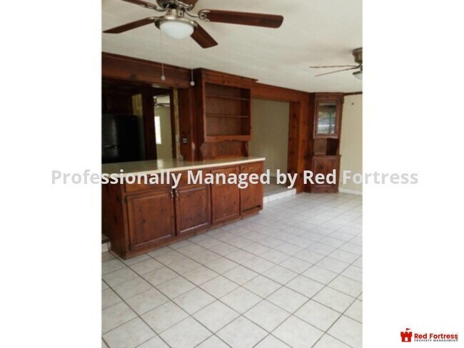 Building Photo - 2530 Kennesaw St