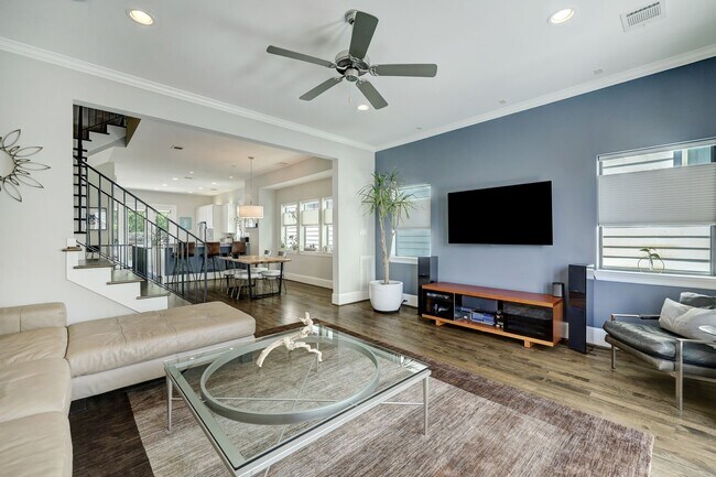 Foto del edificio - 2014 Crockett St