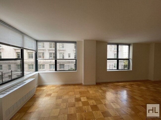 Building Photo - West 87th Street