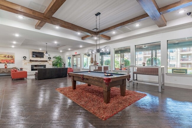 Sala del club comunitario - Legacy Brooks