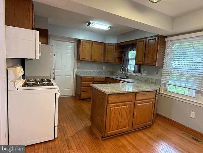 Foto del edificio - 9613 Ashbourn Dr