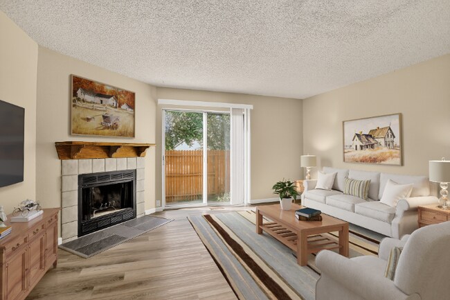 Foto del edificio - 4303 Hawks Lookout Ln