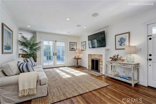 Building Photo - 456 30th St