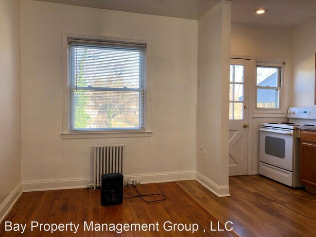 Foto del edificio - 2 br, 1 bath House - 1919 Deering Ave