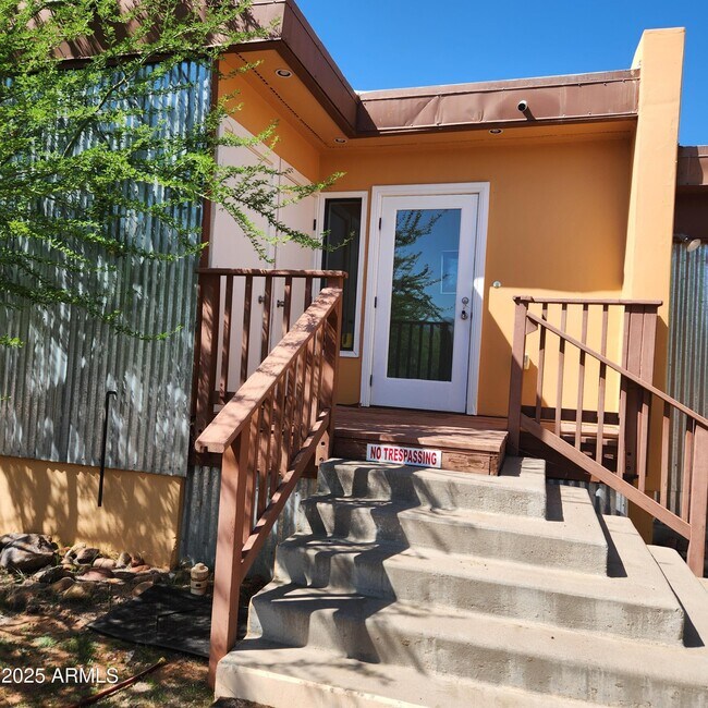 Foto del edificio - 399 Ewing Trail