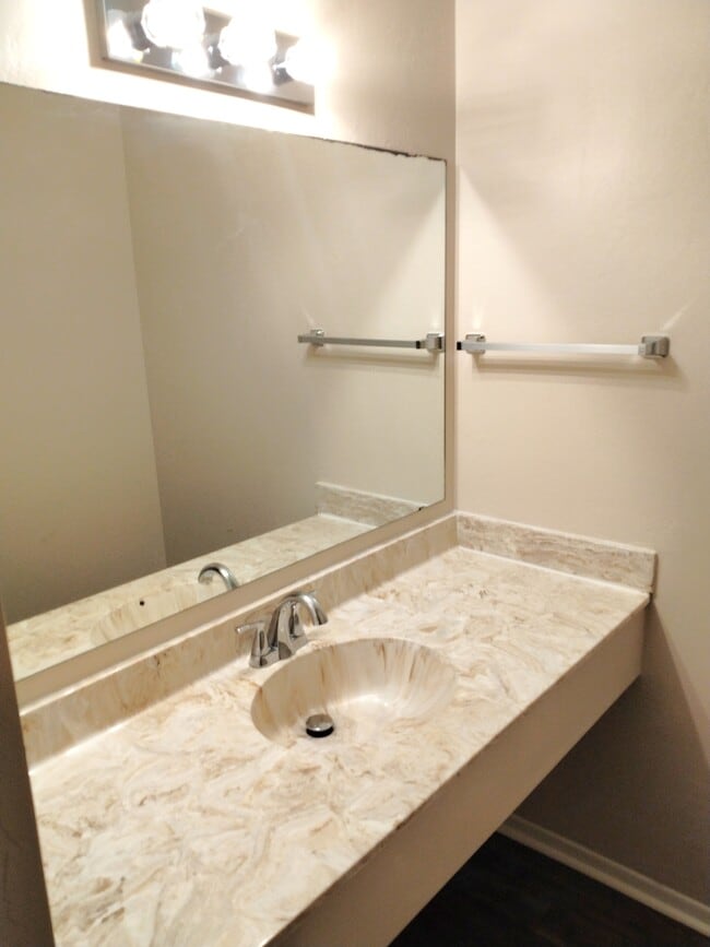 Building Photo - 160 Whitney Blvd