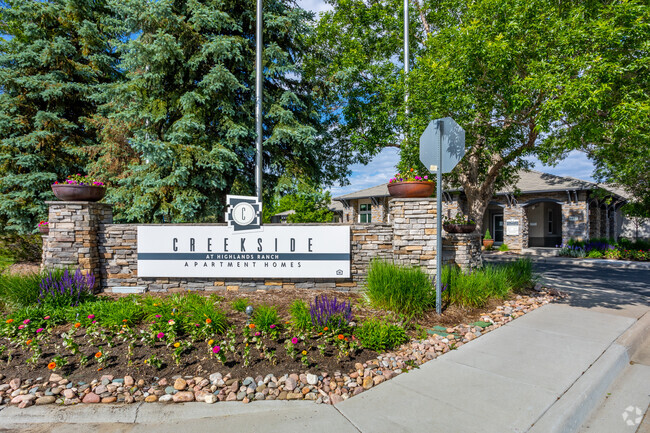 Entrance - Creekside at Highlands Ranch