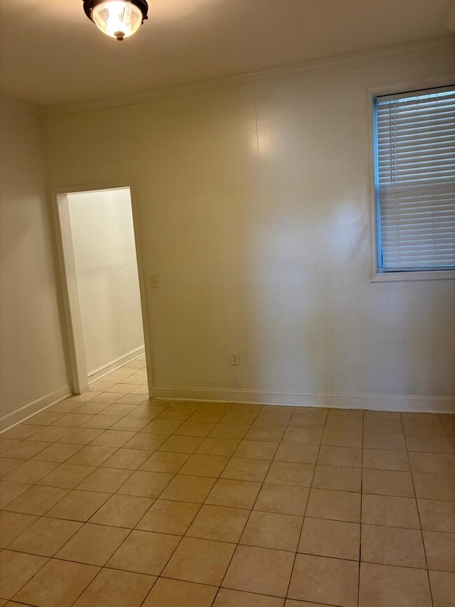 Foto del edificio - 532 E 22nd St