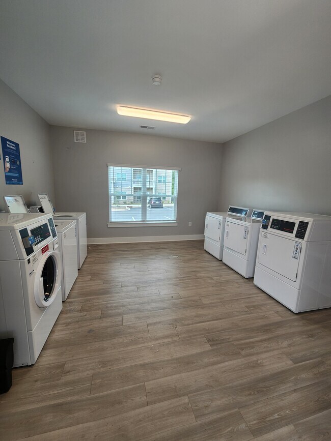 Foto del edificio - Gentry Place Apartments